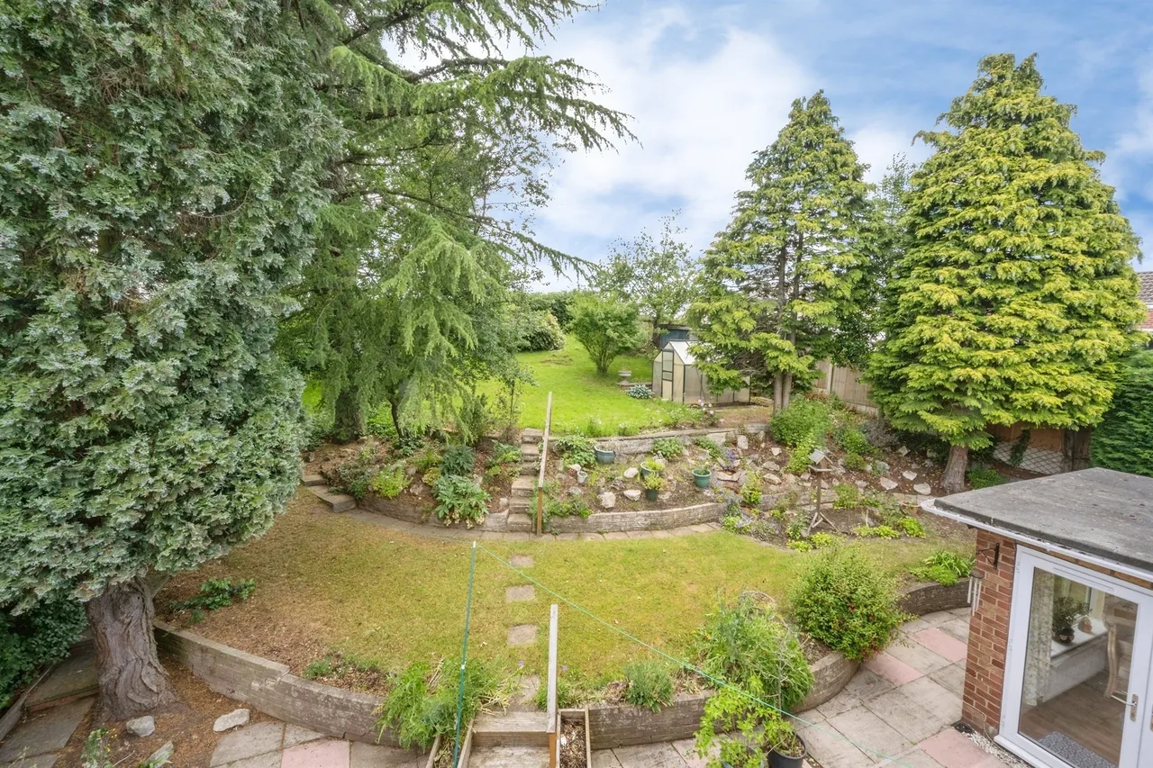 Lime Tree Crescent, Bawtry, Doncaster, photo 2