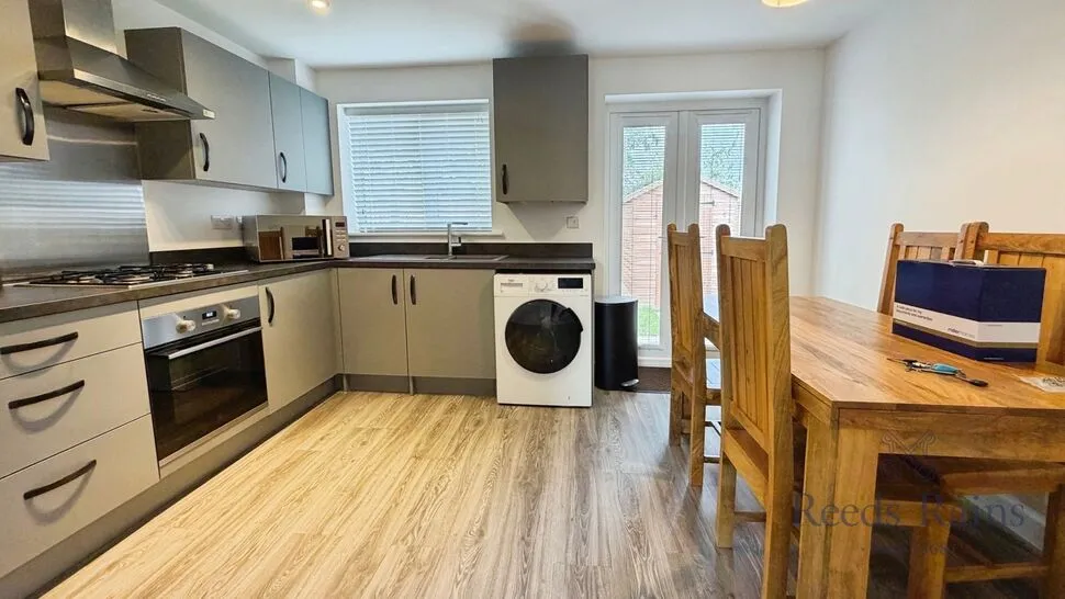 Aspen Drive, High Hold, DH2, photo 11