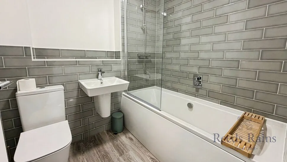 Aspen Drive, High Hold, DH2, photo 10
