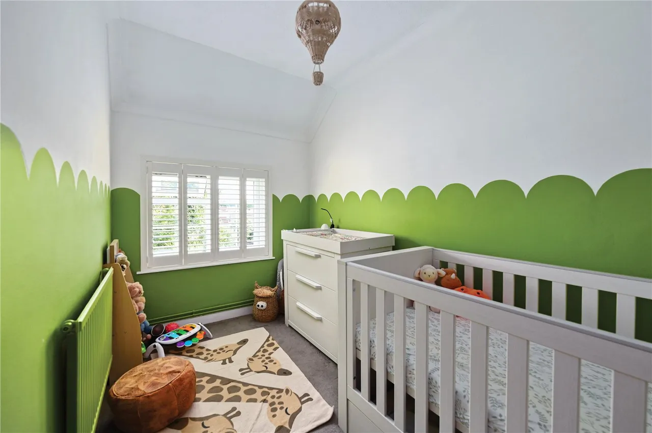 Ash Street, Ash, Guildford, Surrey, GU12 6LR, photo 11