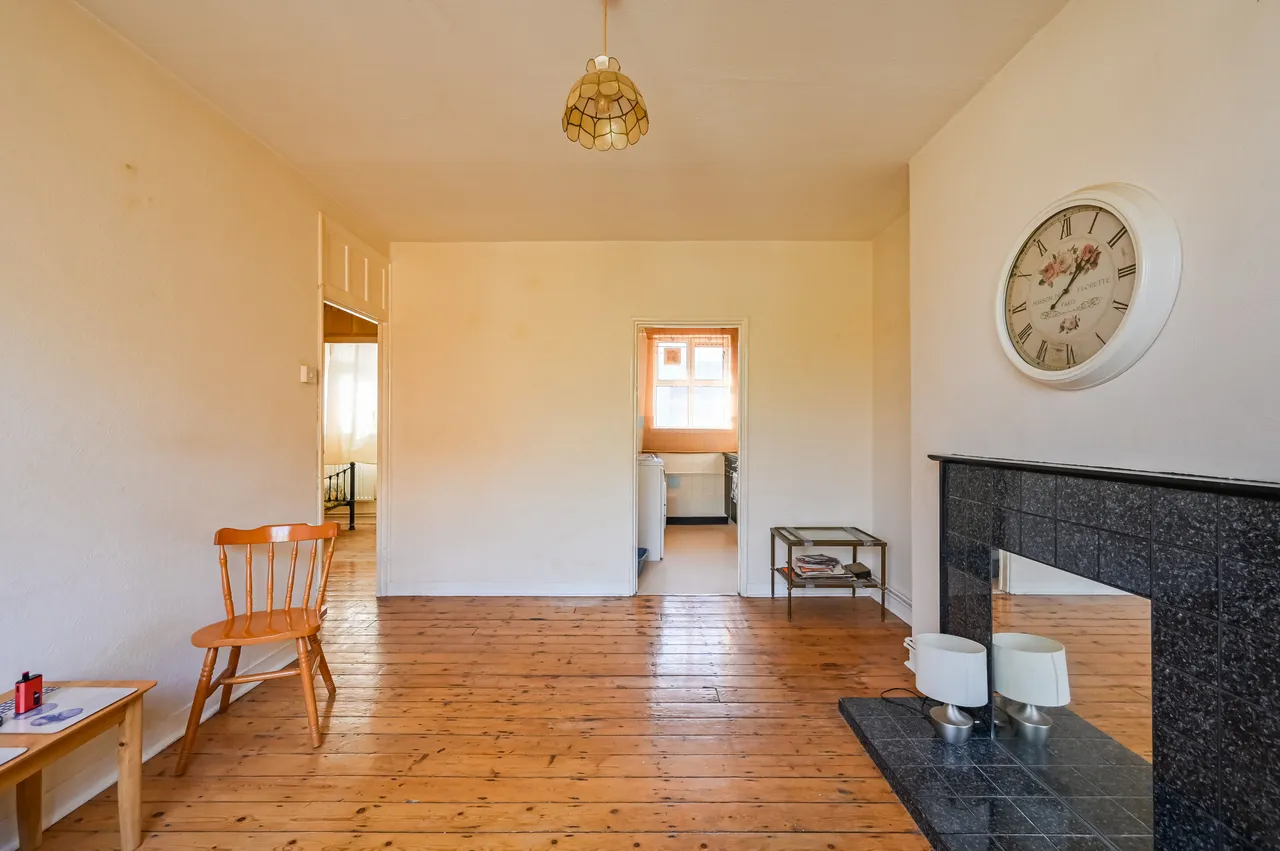 31 Antenor House, Old Bethnal Green Road, London, photo 11