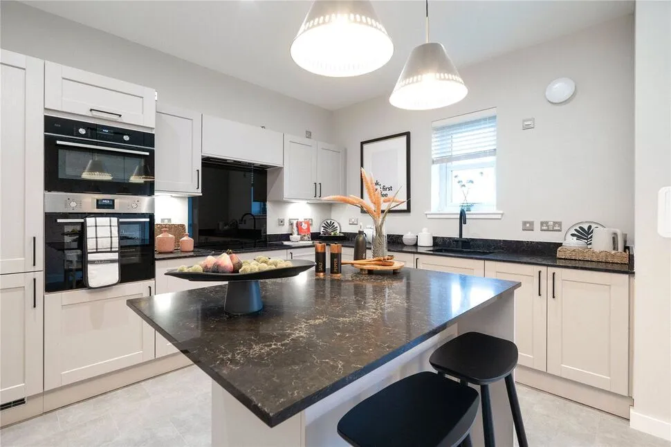 Longthorn Gardens, Dalkeith, EH22, photo 3