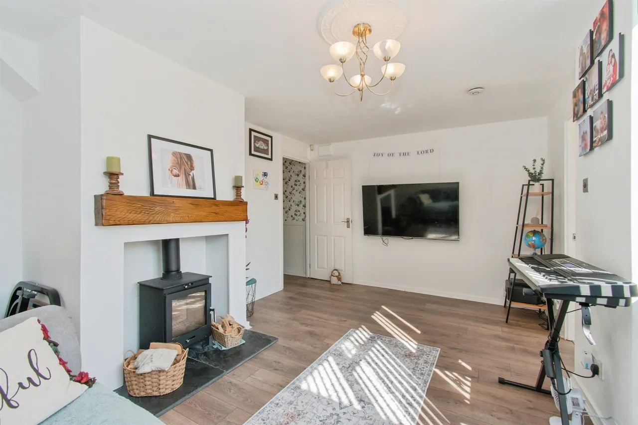 Wheatley Avenue, Normanton, WF6, photo 2