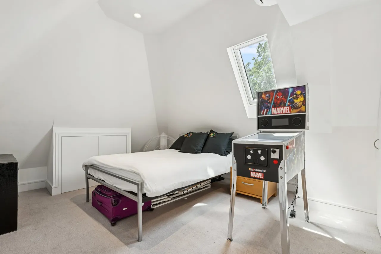 Cotman Close, Hampstead Garden Suburb, NW11, photo 19