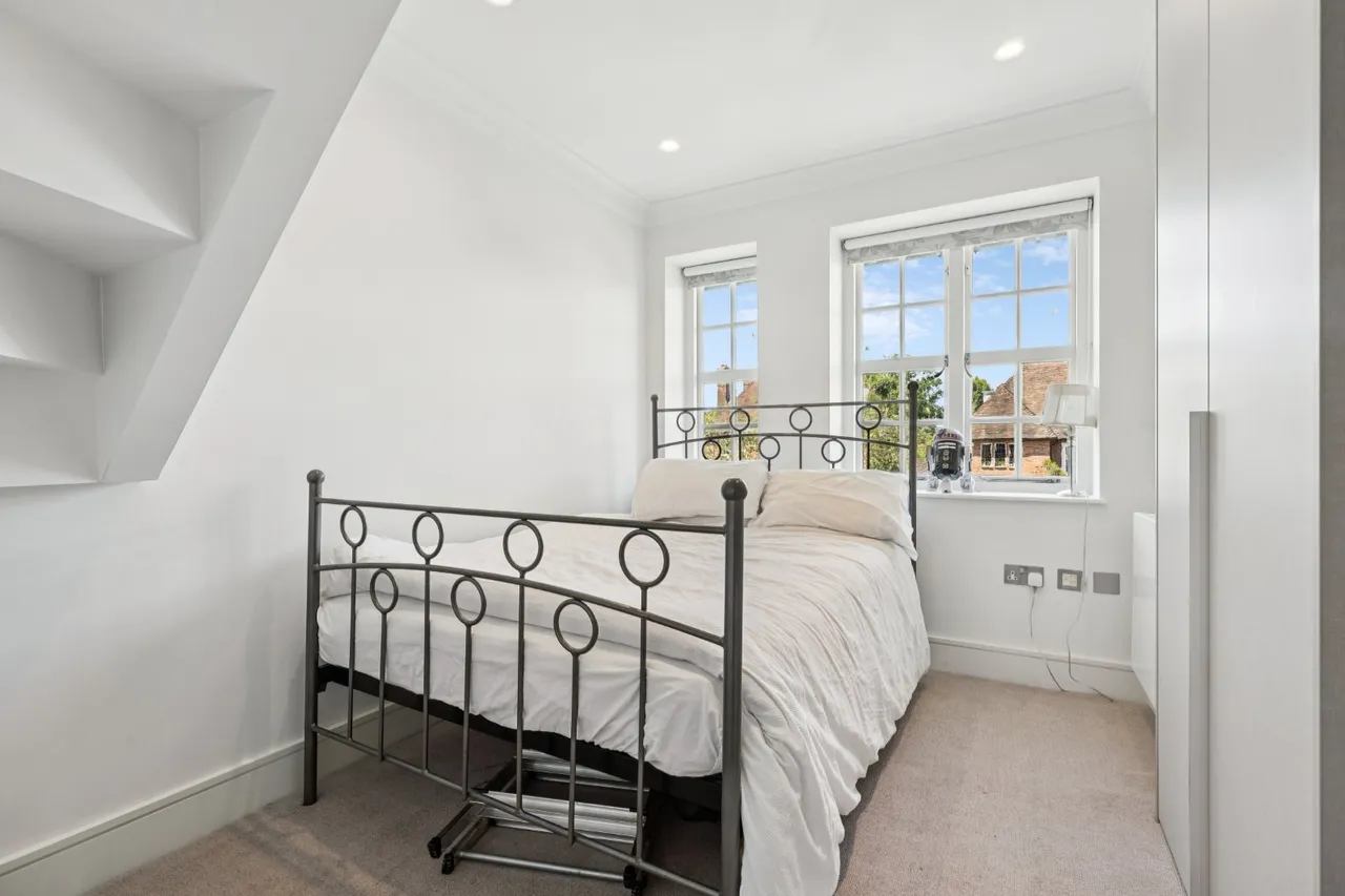 Cotman Close, Hampstead Garden Suburb, NW11, photo 18
