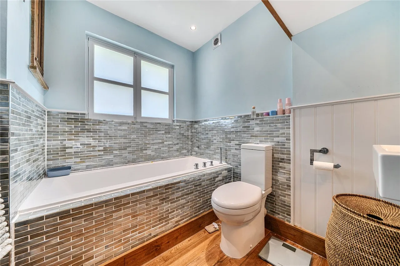Shire Lane, BR6, photo 5