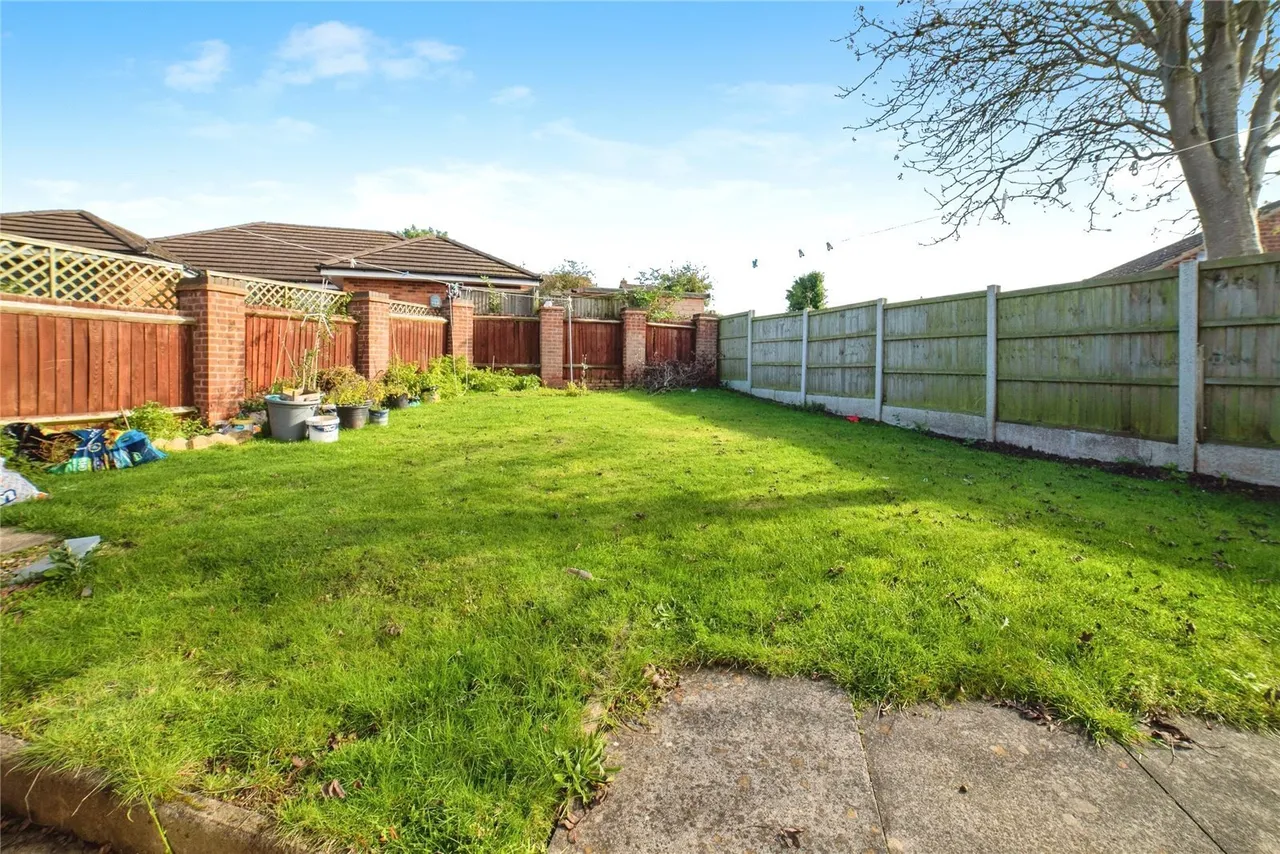 The Hollies, Rainworth, Mansfield, NG21, photo 25