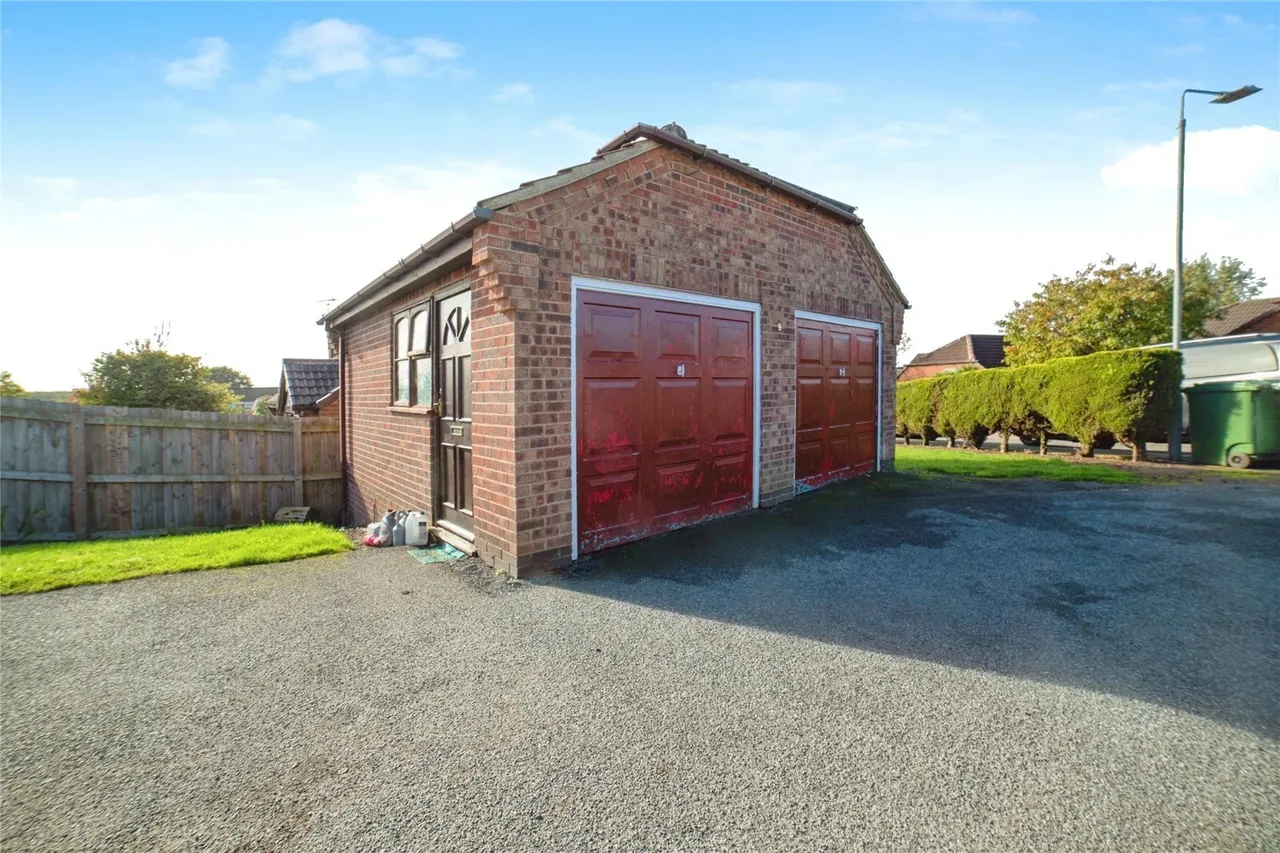 The Hollies, Rainworth, Mansfield, NG21, photo 23