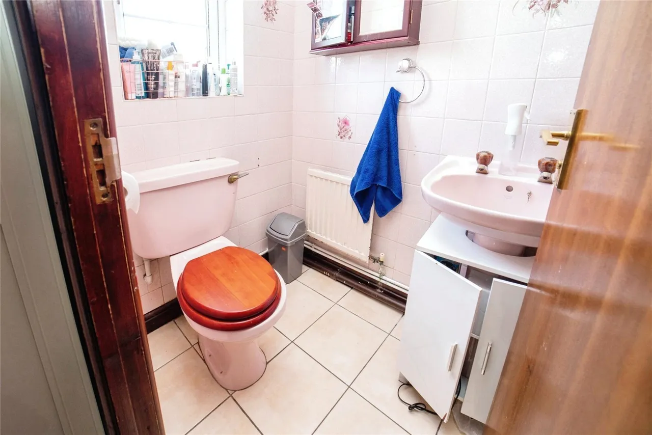 The Hollies, Rainworth, Mansfield, NG21, photo 19