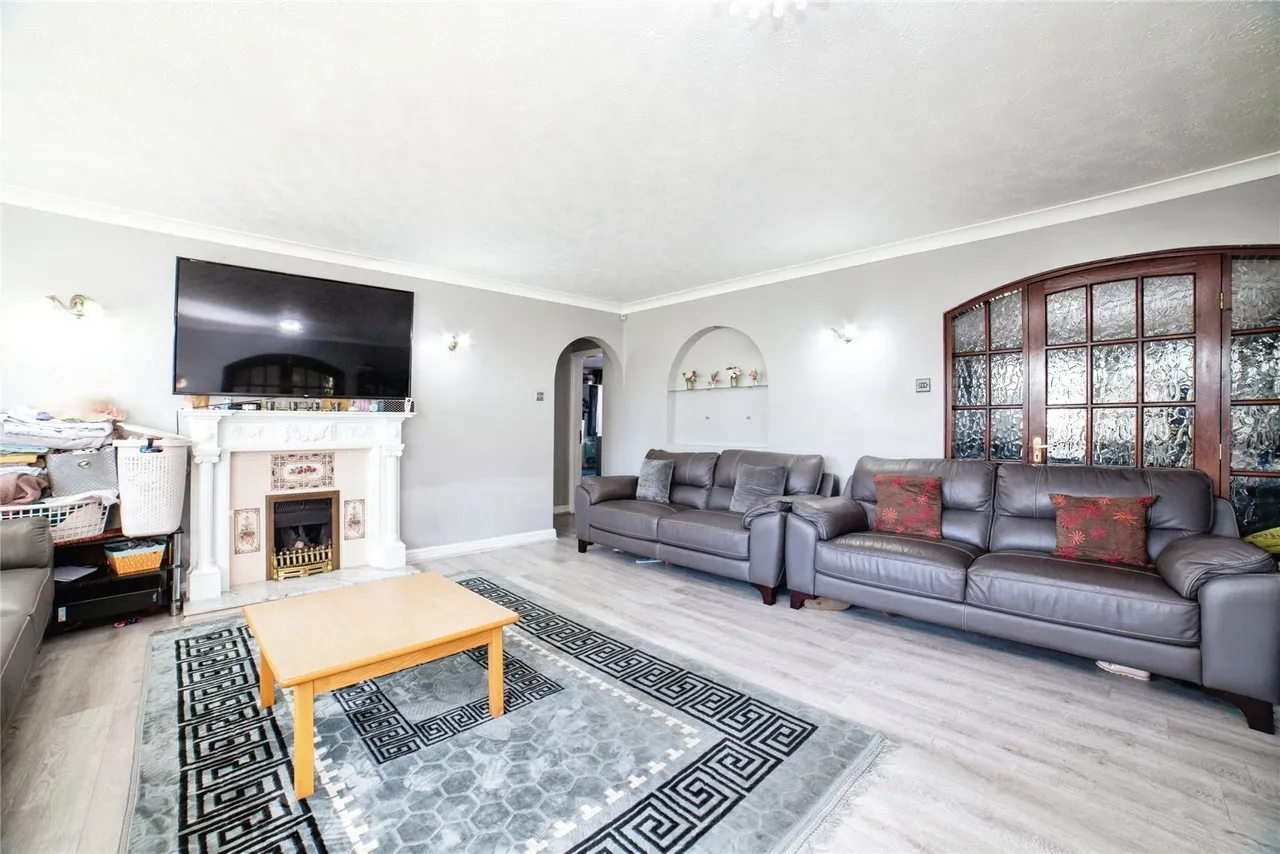The Hollies, Rainworth, Mansfield, NG21, photo 7