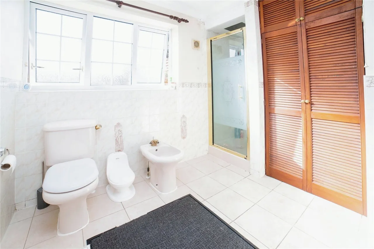 The Hollies, Rainworth, Mansfield, NG21, photo 22