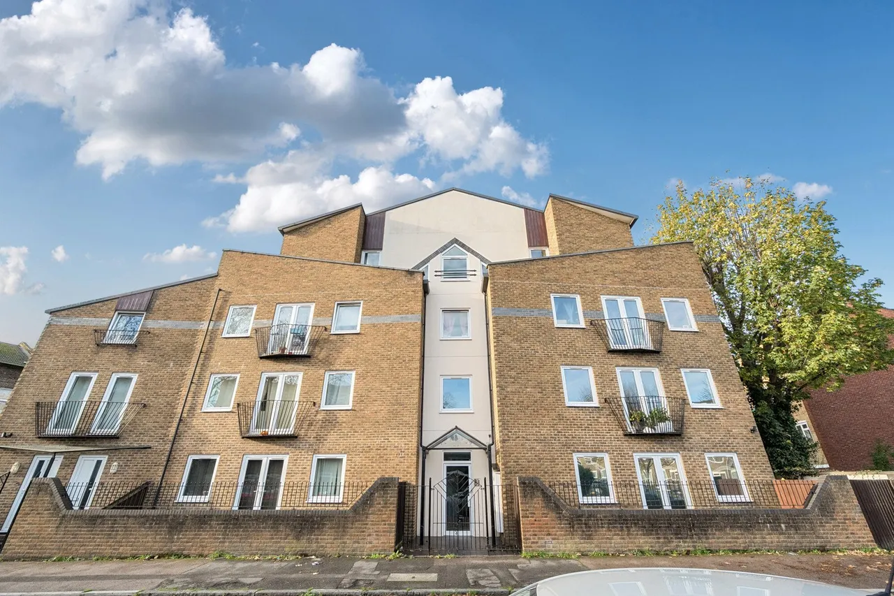 Dacre Park, SE13, photo 14