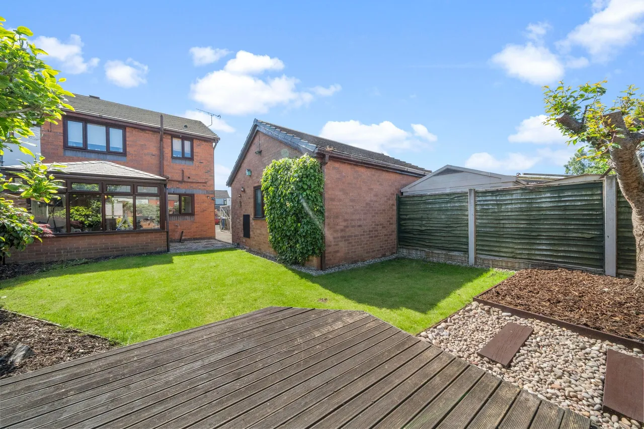 2b Hazelhurst Grove, Ashton-In-Makerfield, Wigan, Wigan, WN4 8RH, photo 5
