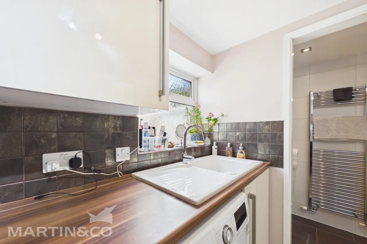 St. James Way, Sidcup DA14, photo 8