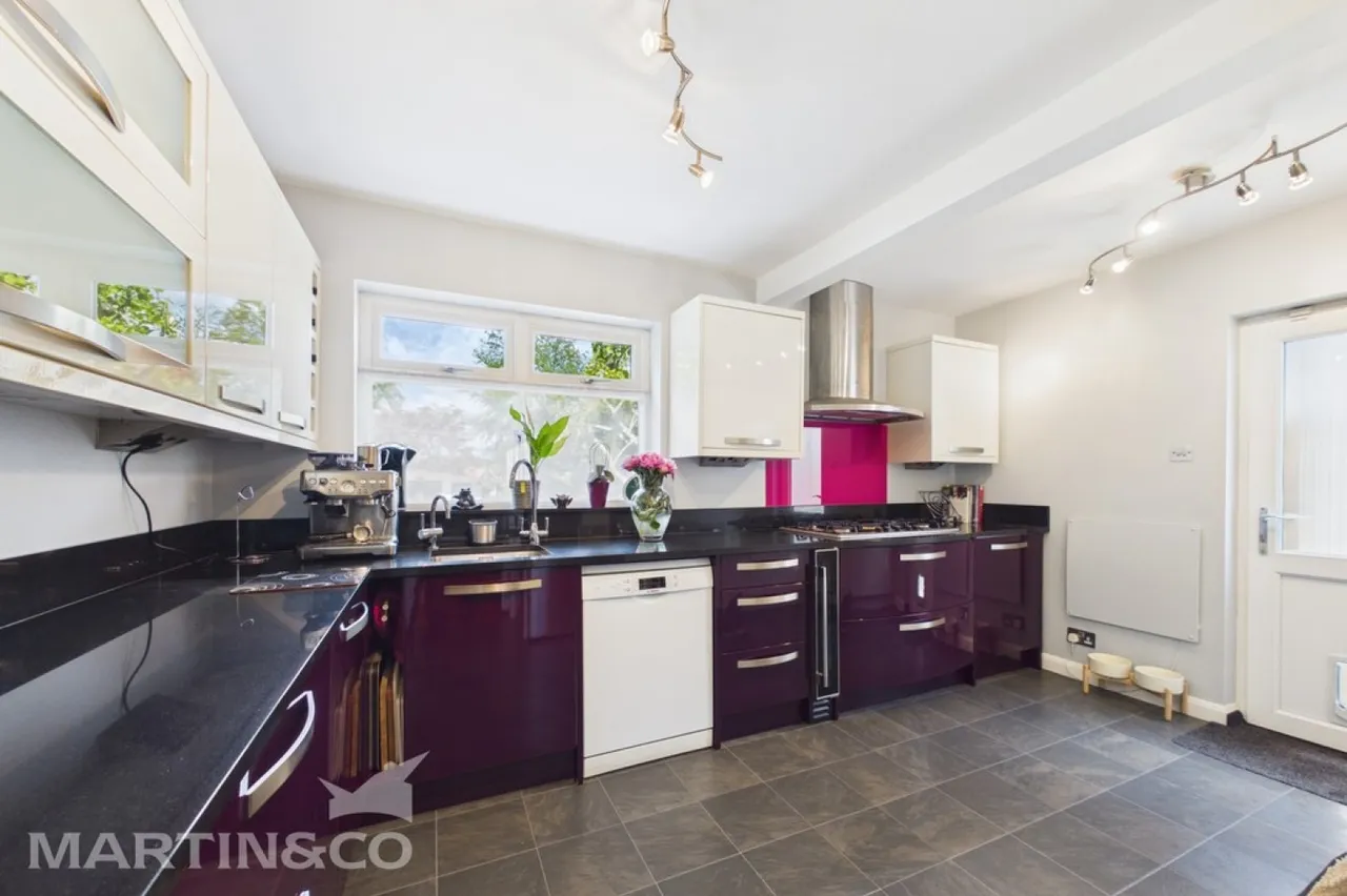 St. James Way, Sidcup DA14, photo 7