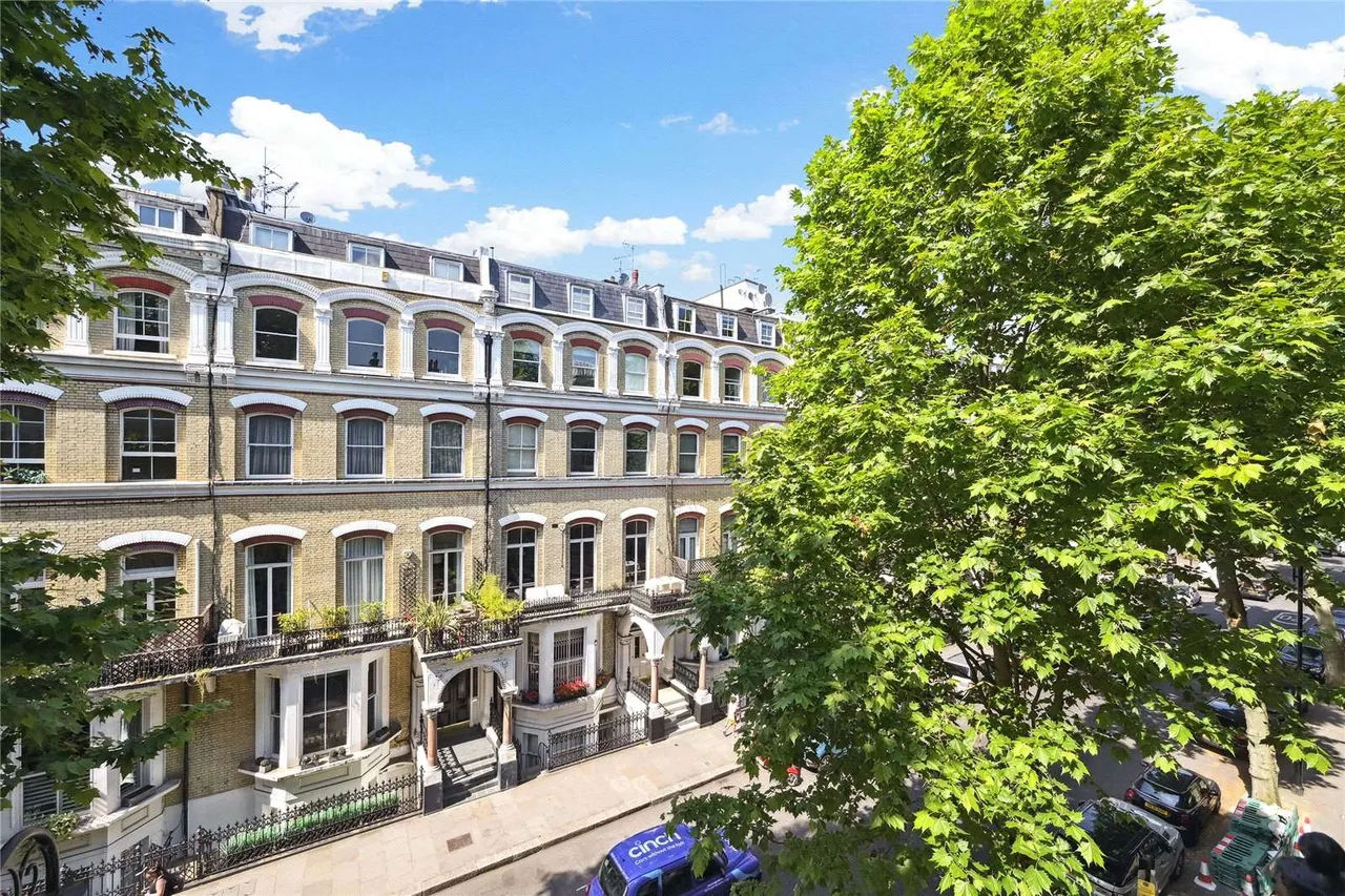 Old Brompton Road, London, SW5, photo 15