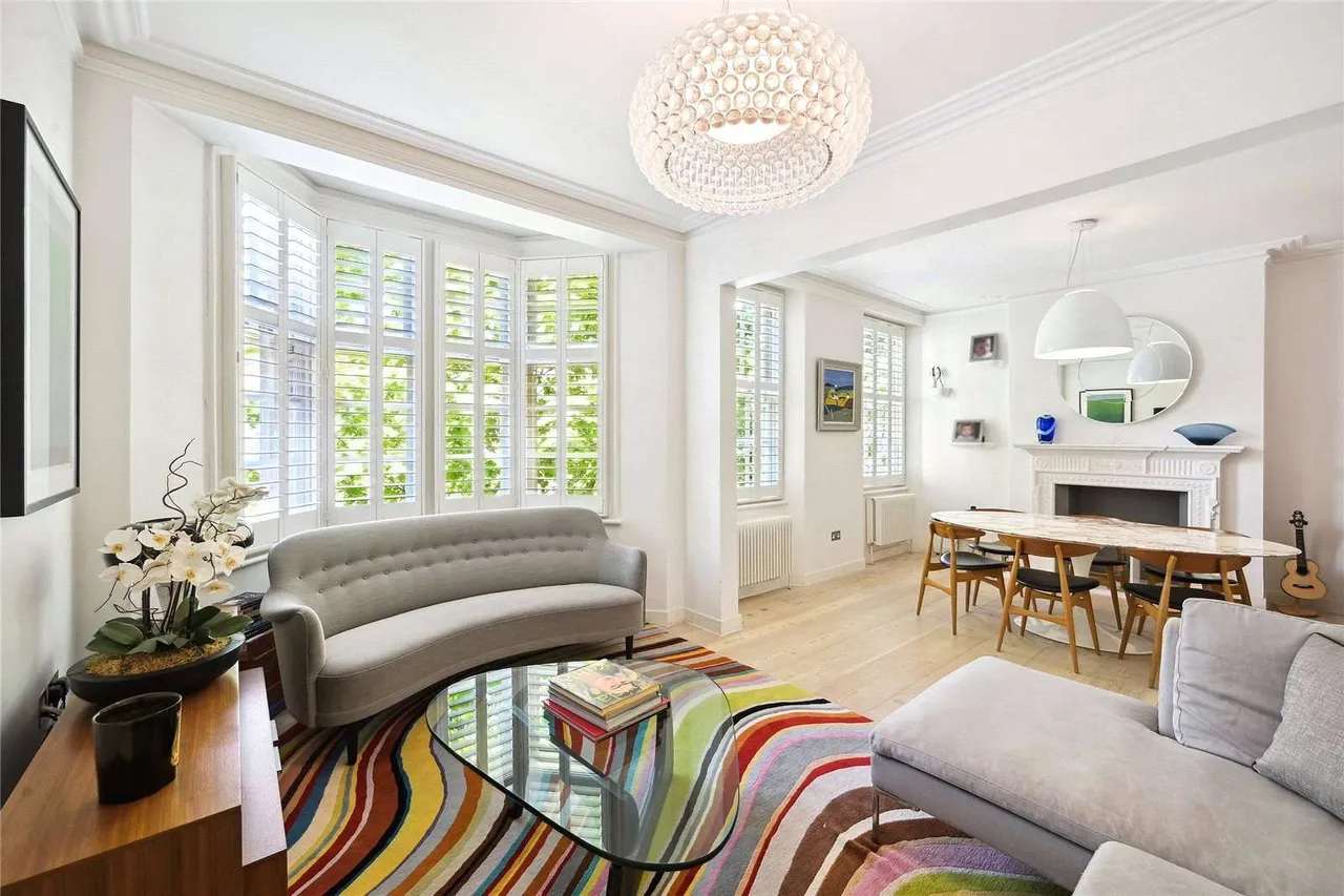 4 bed flat to rent, Old Brompton Road, London, SW5