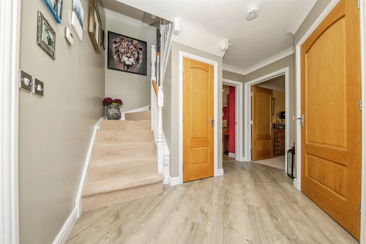 Mayhew Road, Rendlesham, Woodbridge, photo 9