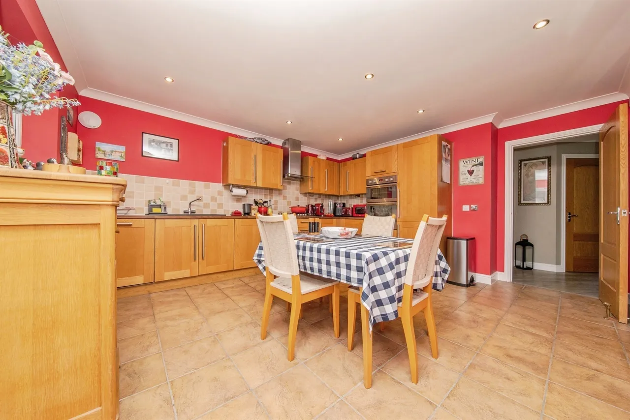 Mayhew Road, Rendlesham, Woodbridge, photo 5
