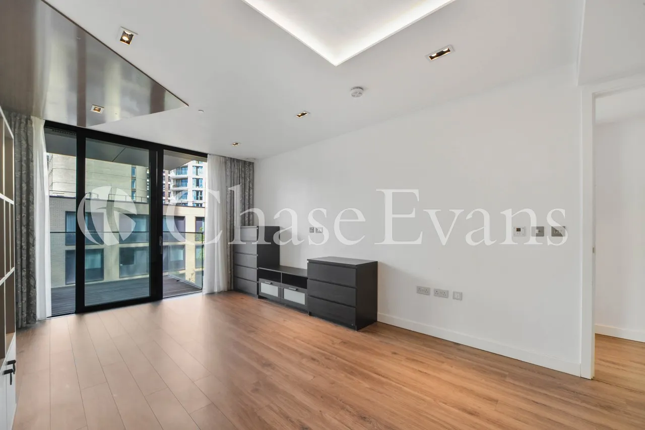 Cashmere House, Goodman's Fields, Leman Street, Aldgate, London, E1, photo 2