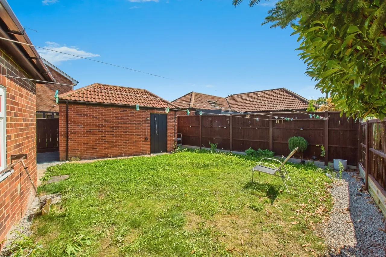 North Street, Stanground, Peterborough, PE2, photo 12