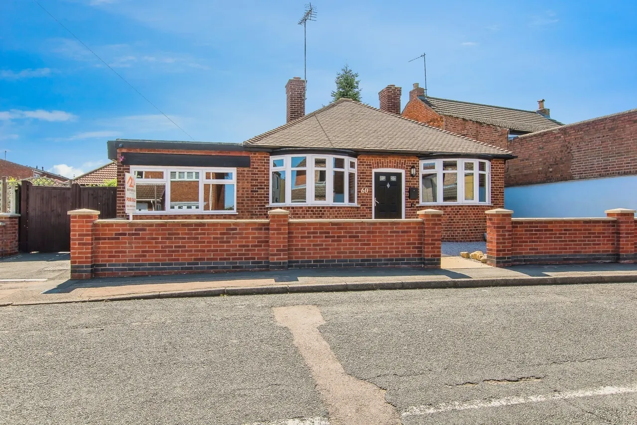 5 bed property for sale — North Street, Stanground, Peterborough, PE2