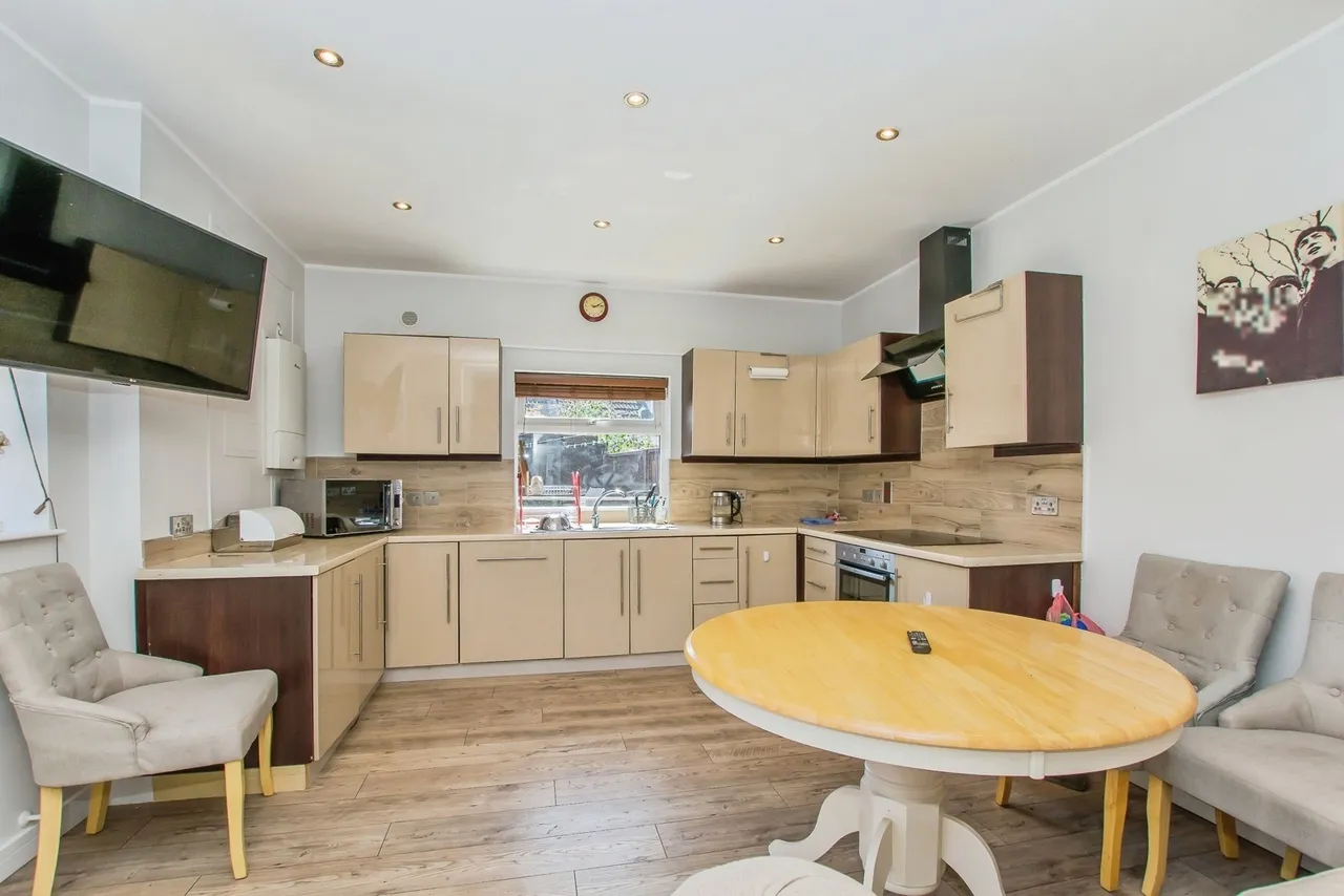 North Street, Stanground, Peterborough, PE2, photo 11