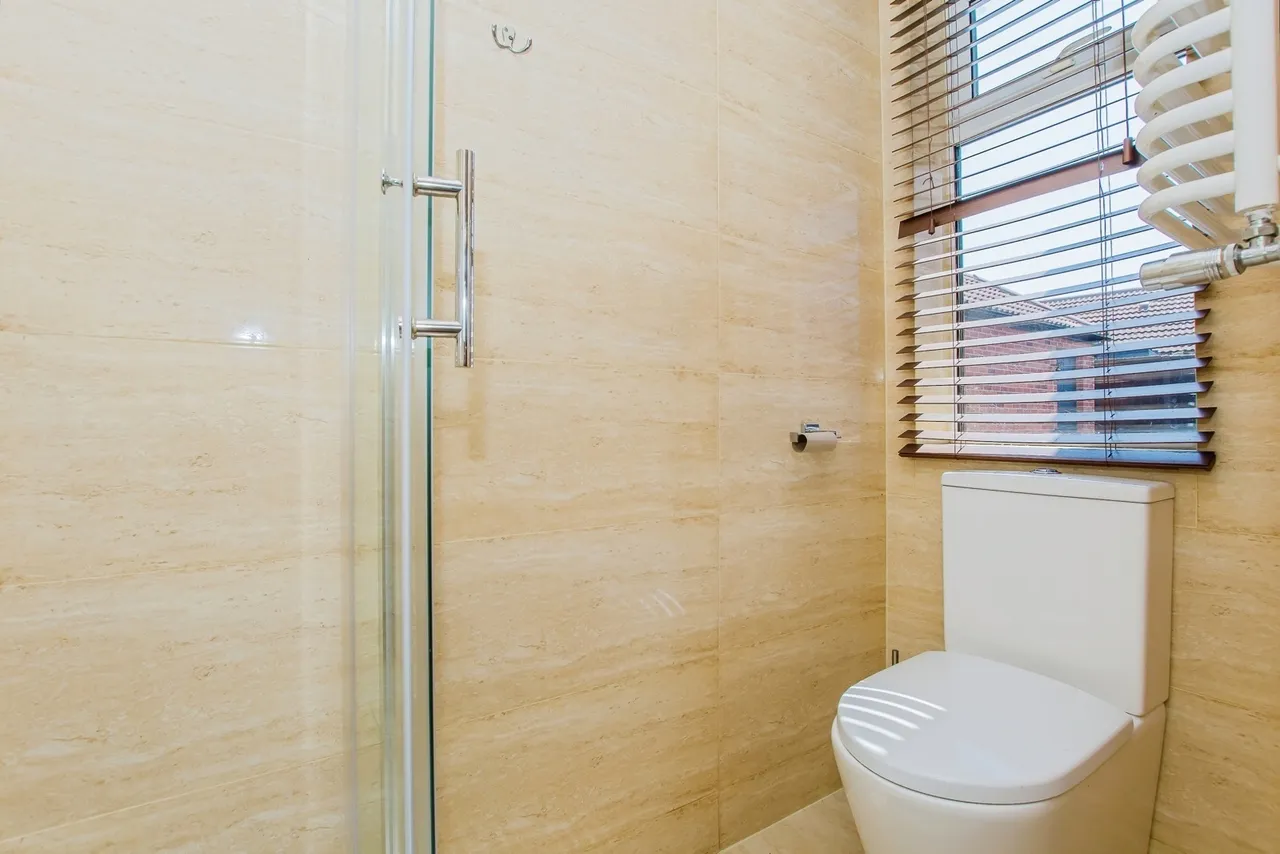 North Street, Stanground, Peterborough, PE2, photo 10