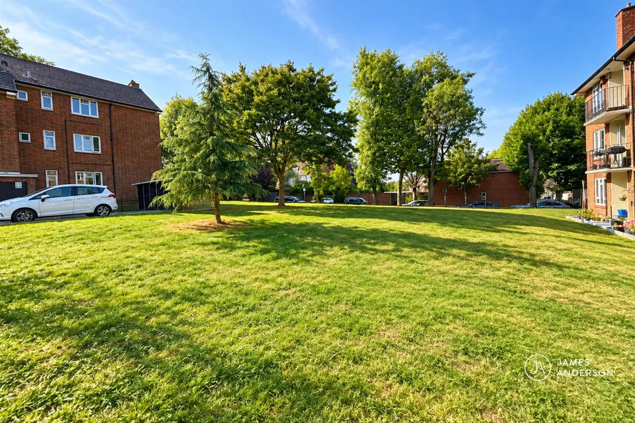 Whitnell Way, London, SW15, photo 9