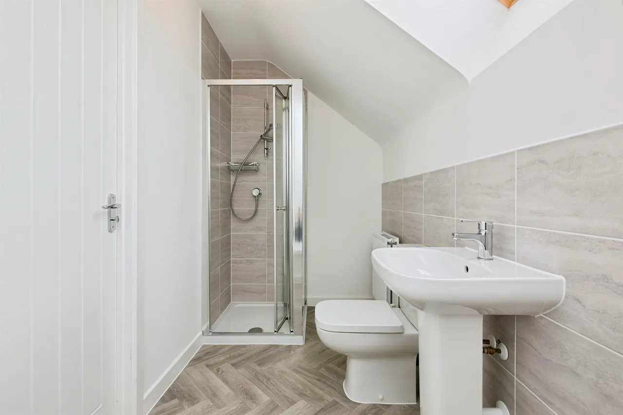 Portchester Drive, Boulton Moor, DE24, photo 15