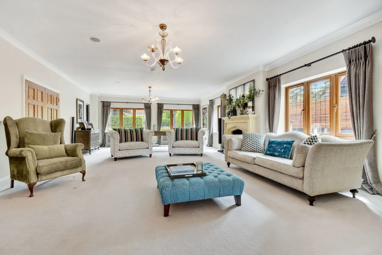 Challacombe Close, Hutton Mount, CM13, photo 9