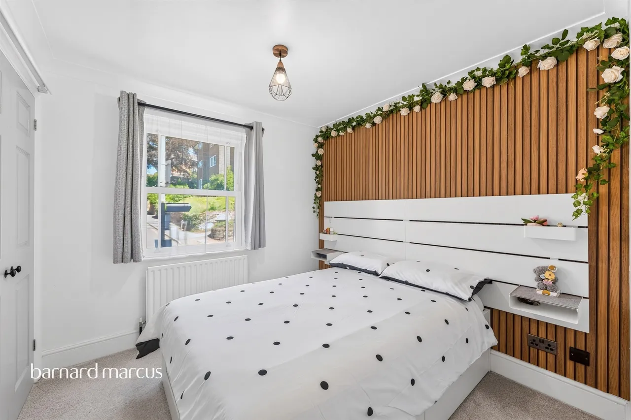 Horsham Road, Dorking, RH4, photo 6
