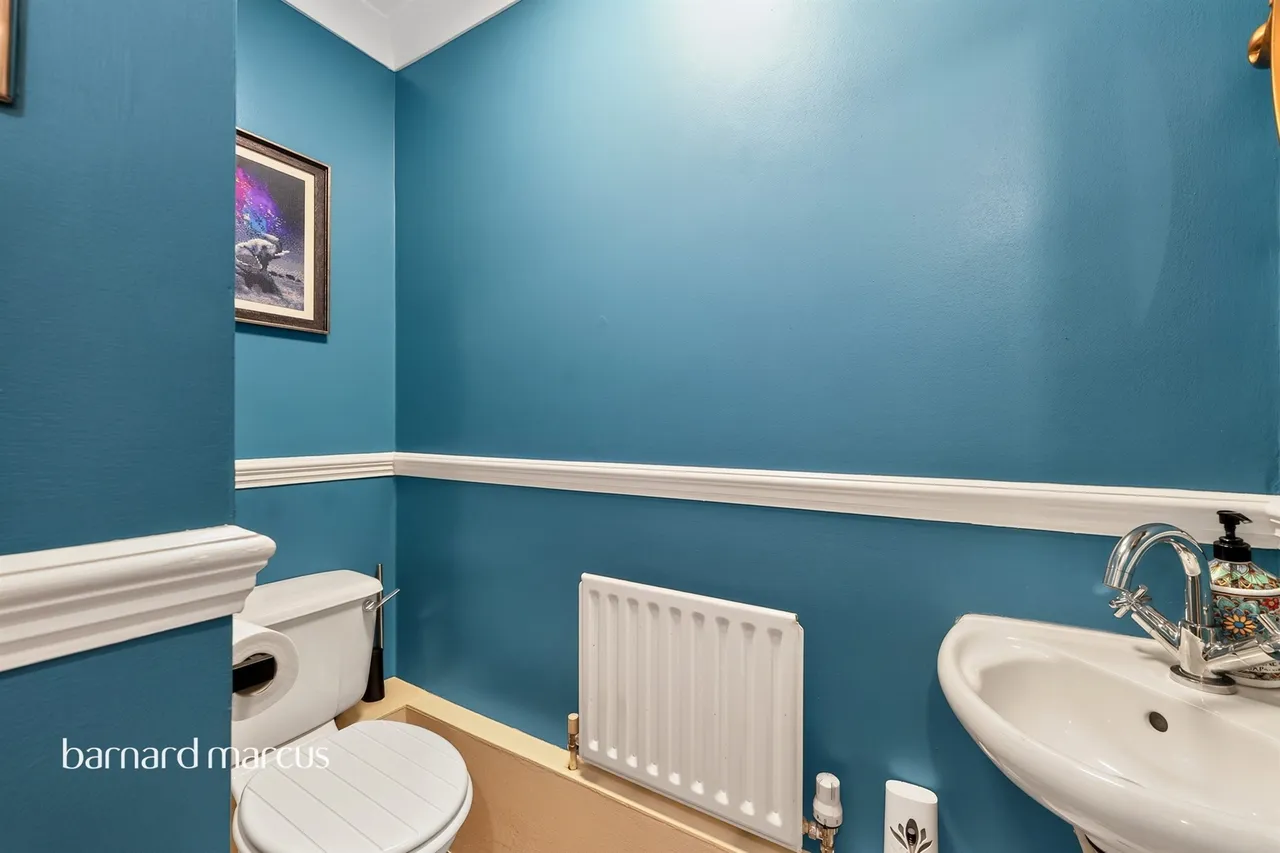 Horsham Road, Dorking, RH4, photo 8