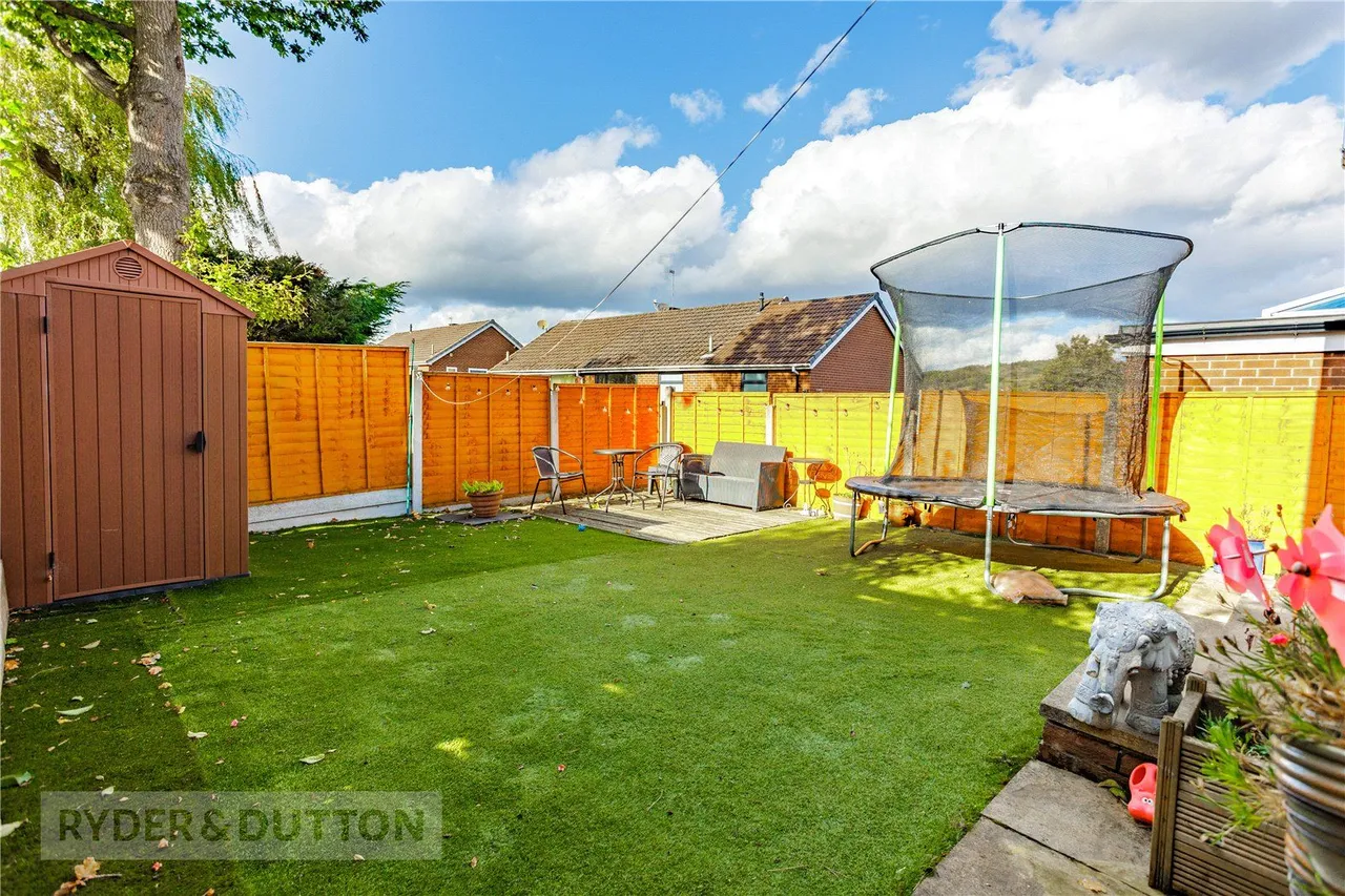 Kinder Close, Glossop, SK13, photo 20
