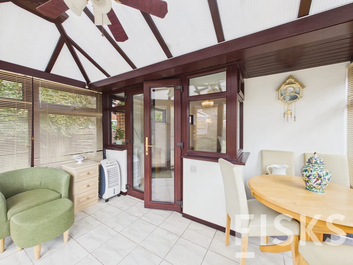Gainsborough Avenue, Canvey Island, SS8, photo 7