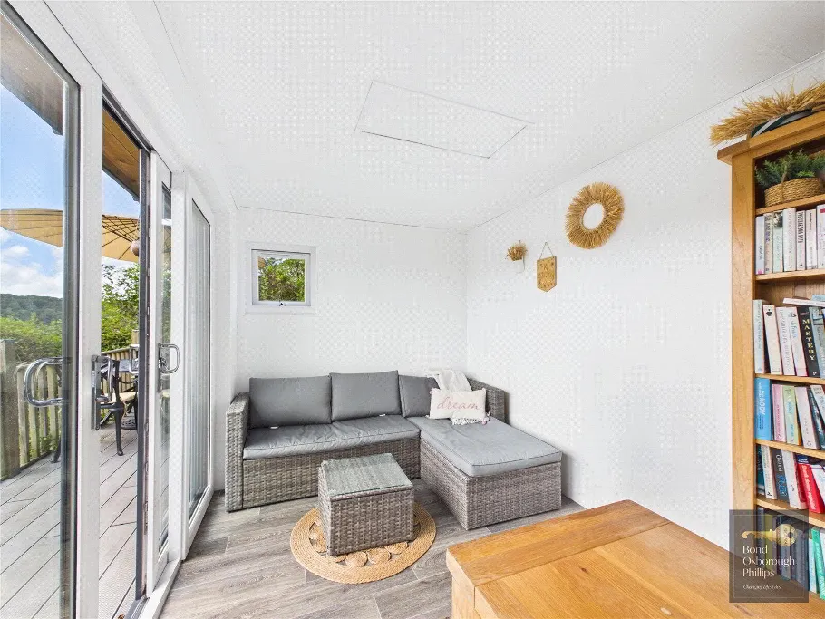 Great, Torrington, EX38, photo 33