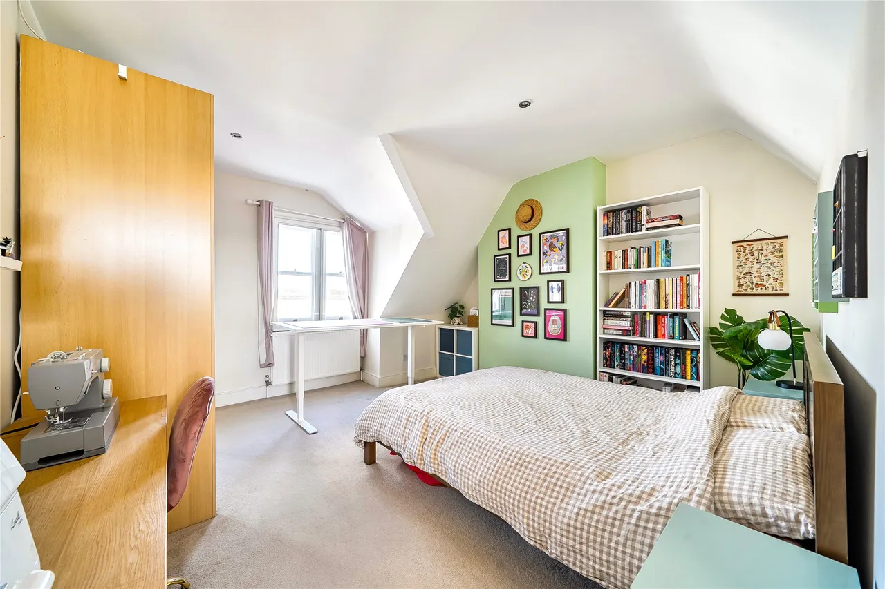 Brighton Road, Surbiton, KT6, photo 7