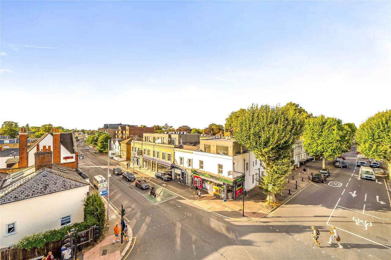Brighton Road, Surbiton, KT6, photo 4
