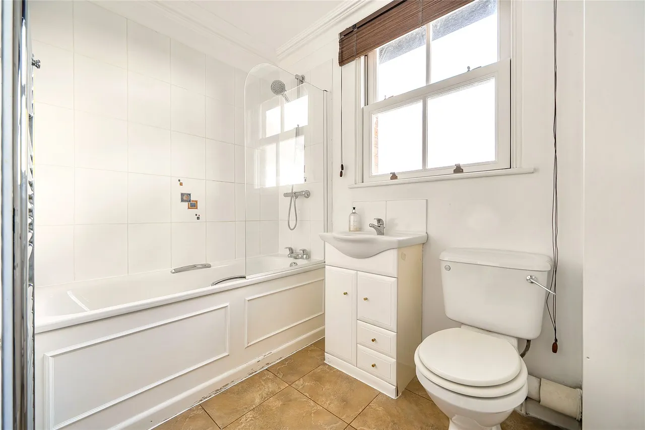 Brighton Road, Surbiton, KT6, photo 10