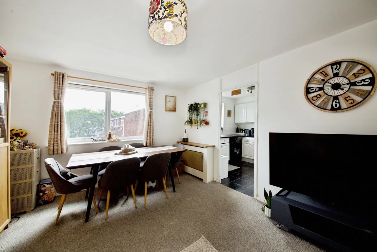 Braithwaite Avenue, Romford, RM7, photo 3