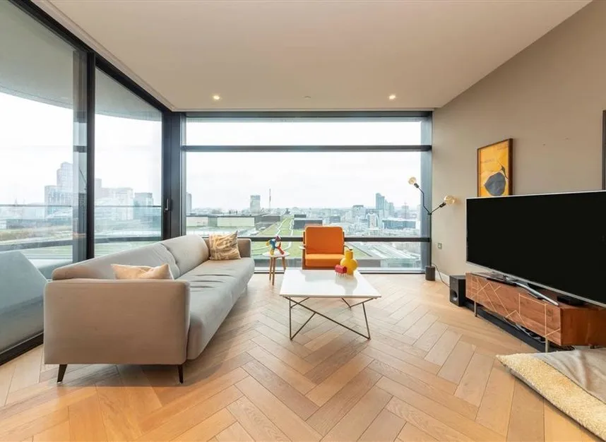 Principal Place, Shoredtich, EC2A, photo 3
