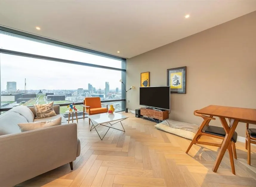 Principal Place, Shoredtich, EC2A, photo 4