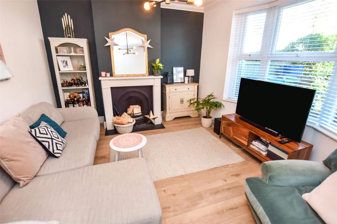 Queens Road, Farnborough, Hampshire, GU14 6JN, photo 10