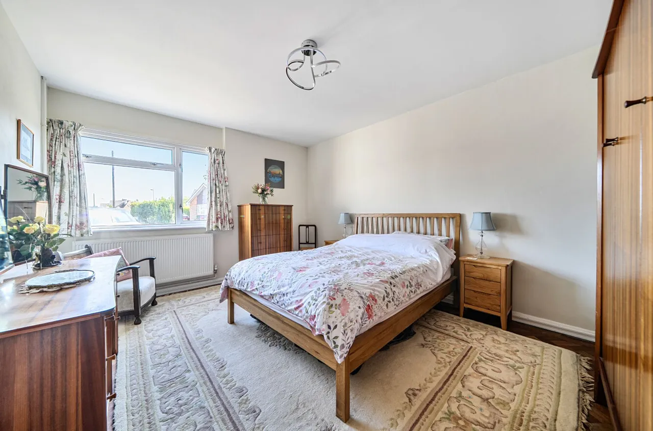 Caledon Avenue, Felpham, PO22, photo 11