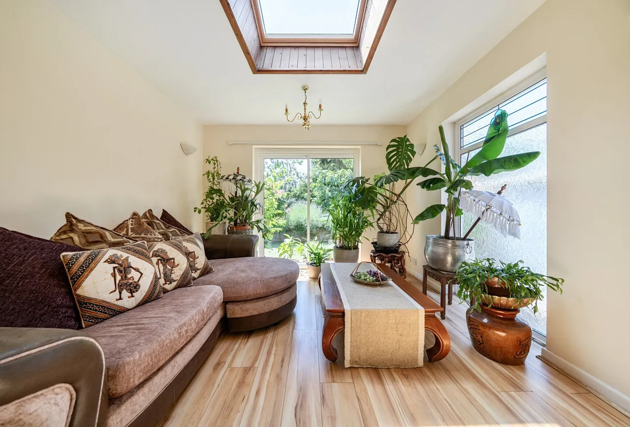 Bath Road, Longwell Green, BS30 9DB, photo 4