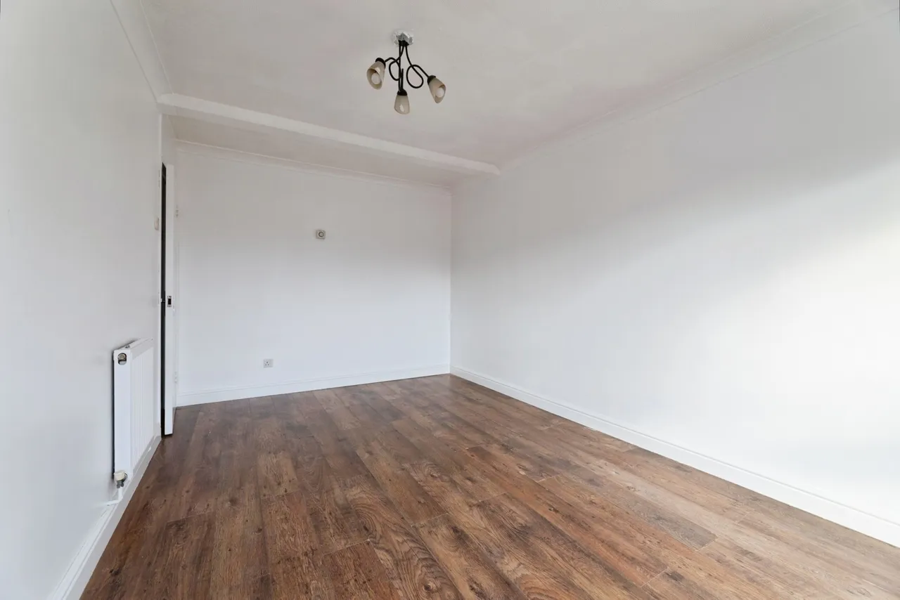 Linsdell Road, Barking, IG11, photo 6