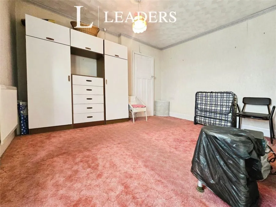 St. Andrews Road, Gosport, PO12, photo 6