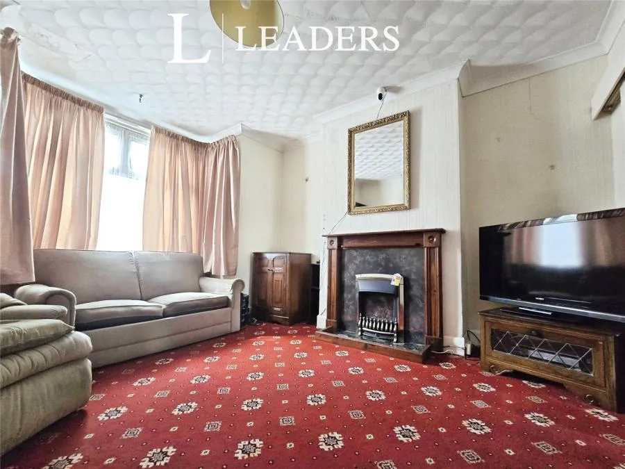 St. Andrews Road, Gosport, PO12, photo 4