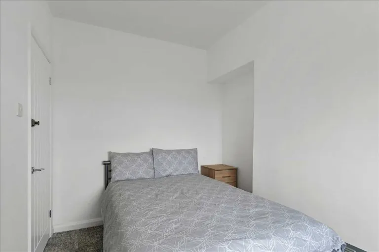Clifton Place, Plymouth, PL4, photo 8