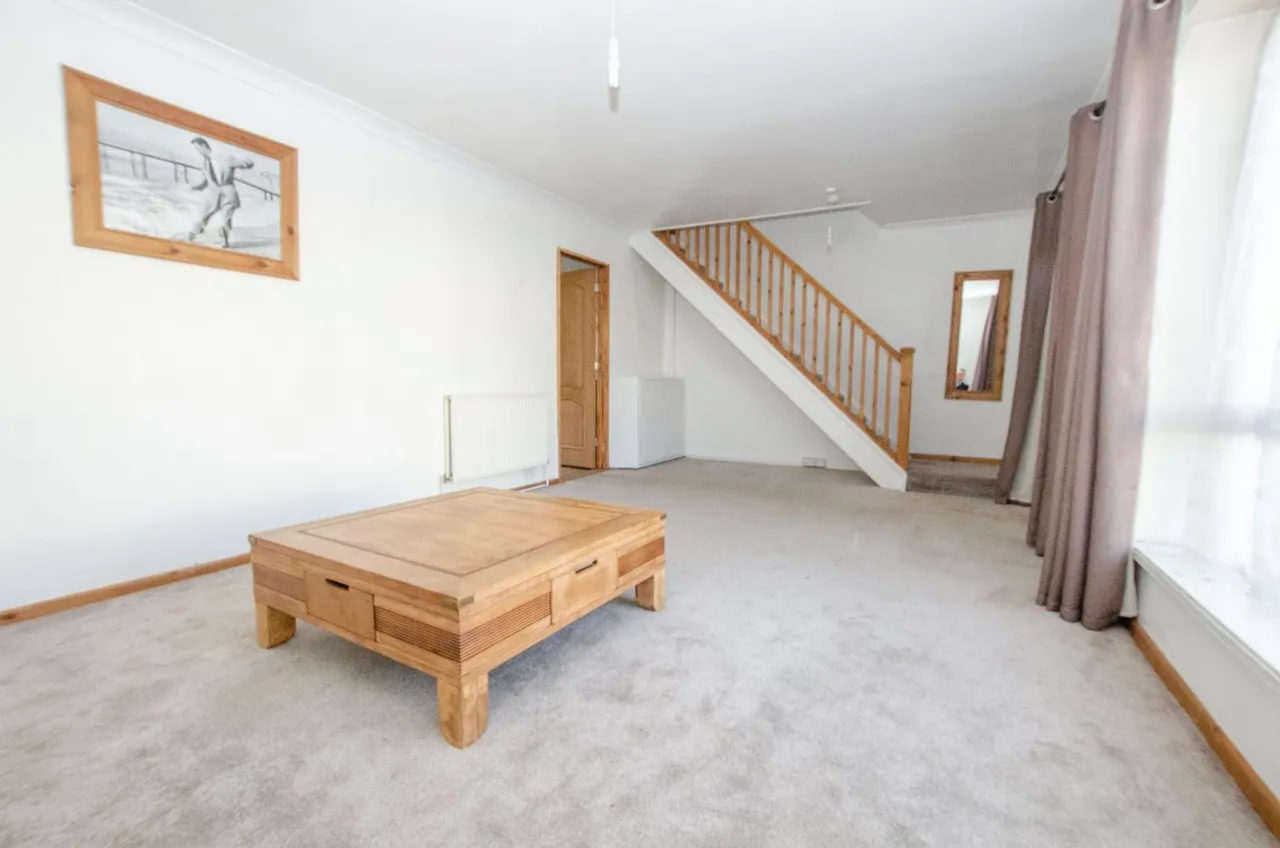 Barnfield Close, Southampton, SO19 9GT, photo 3